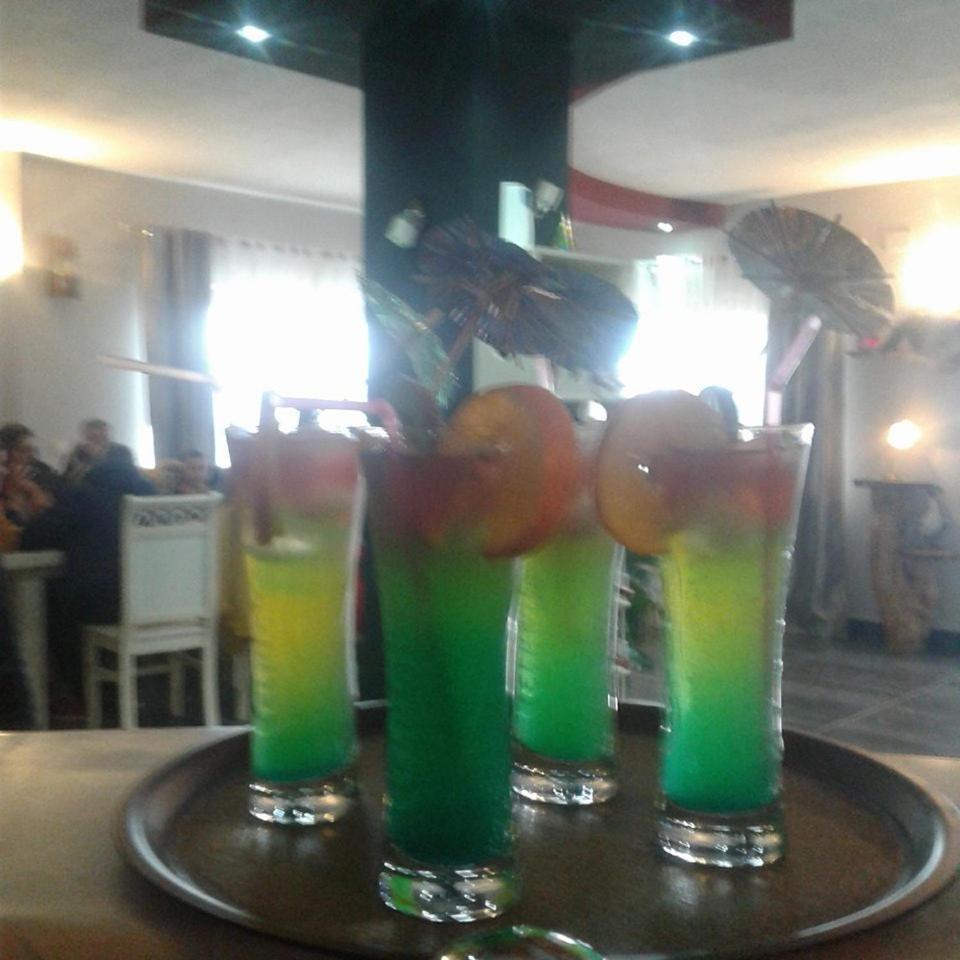 Hotel Villa Stone Dream Bar Restaurant Udenisht Kültér fotó